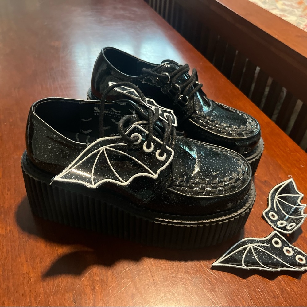 Black Shoes with Bat Wings - Picture 4 of 4